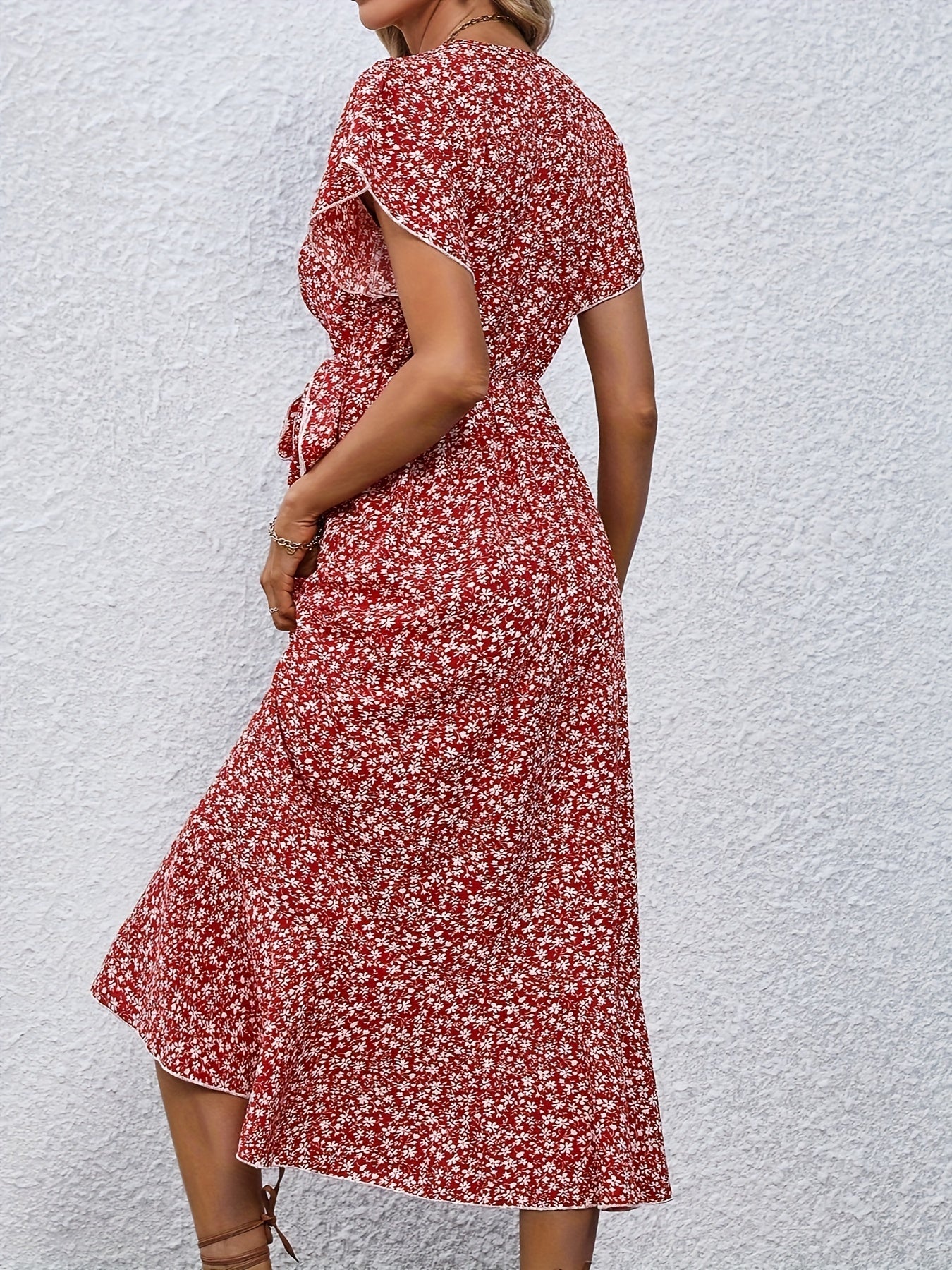 Floral Wickelkleid mit V-Ausschnitt & Rüschen, Sommer-Style