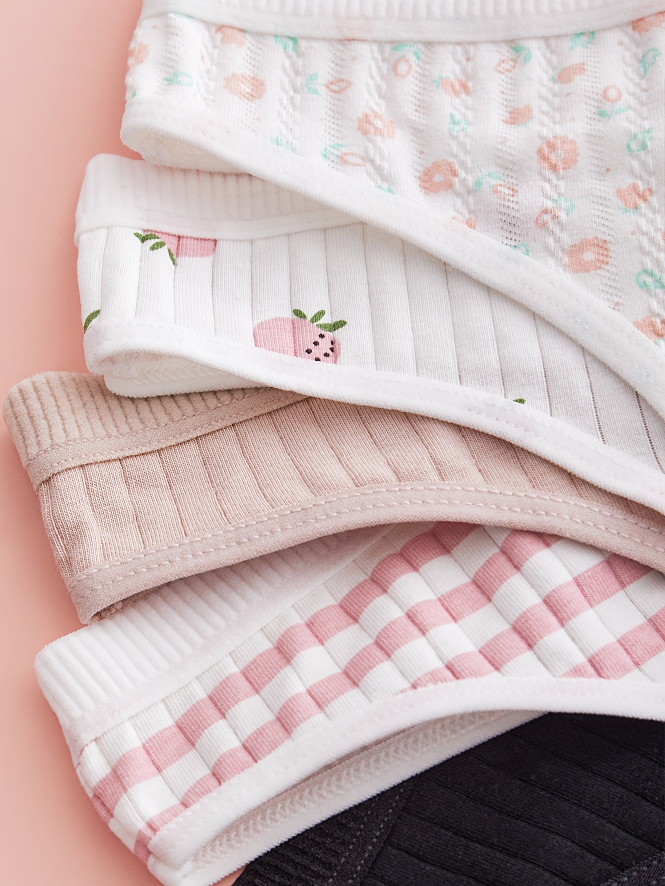 5er Pack Süße Damen-Tangas – Weich, Dehnbar & Mit Erdbeer-Print