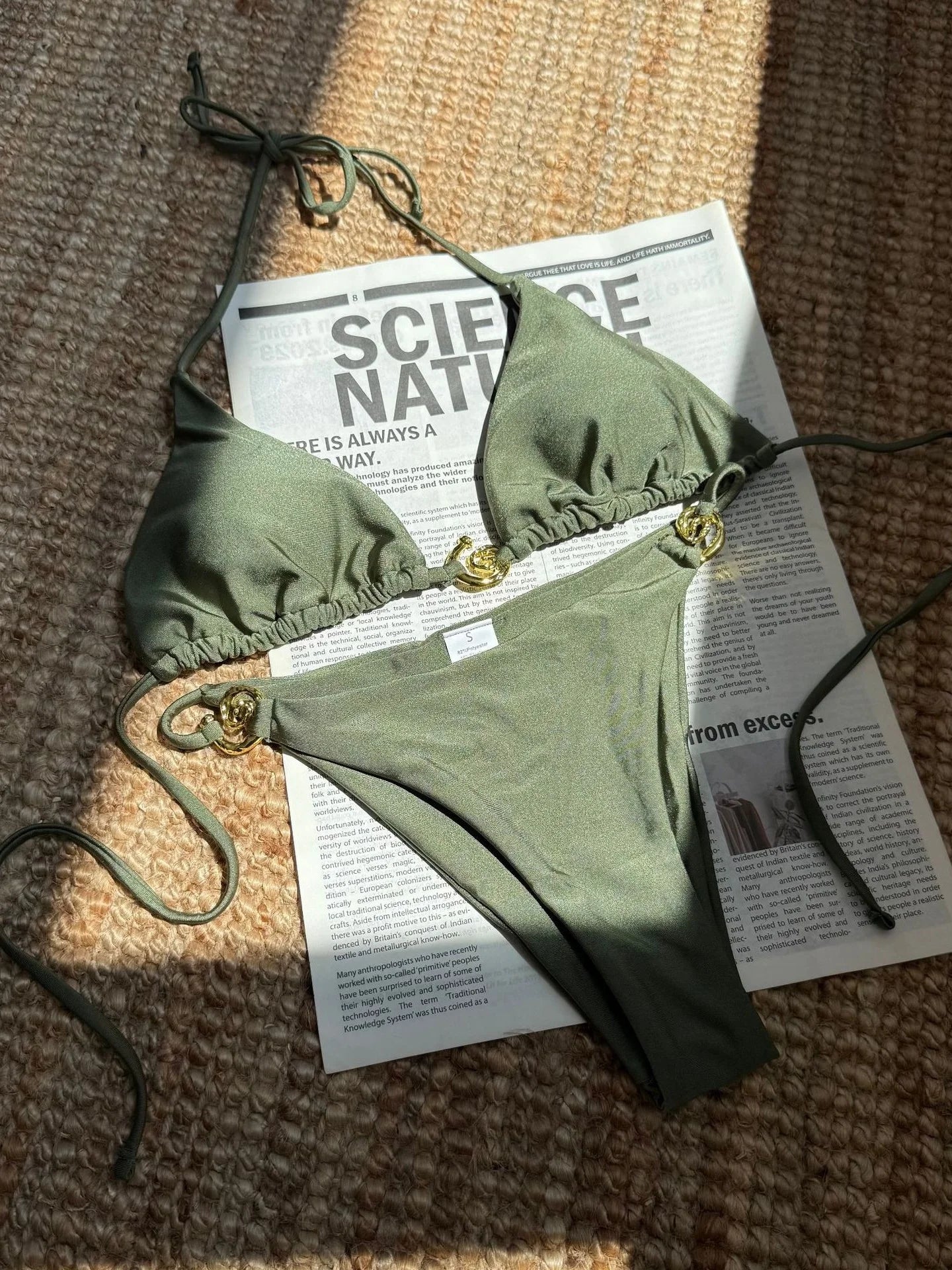 Micro-Bikini mit Metallring-Verzierung