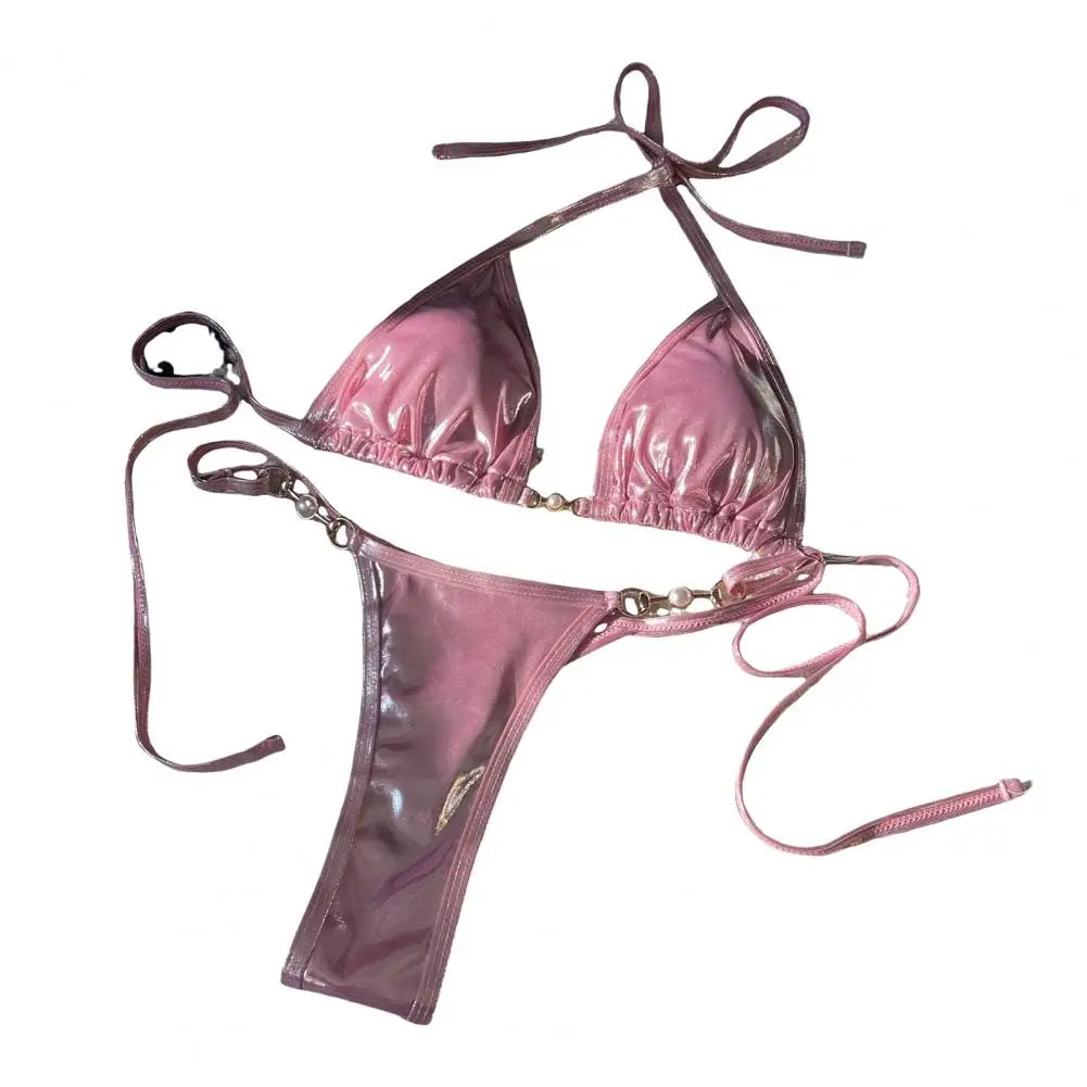 Glänzendes Halterneck-Schnürbikini-Set mit String