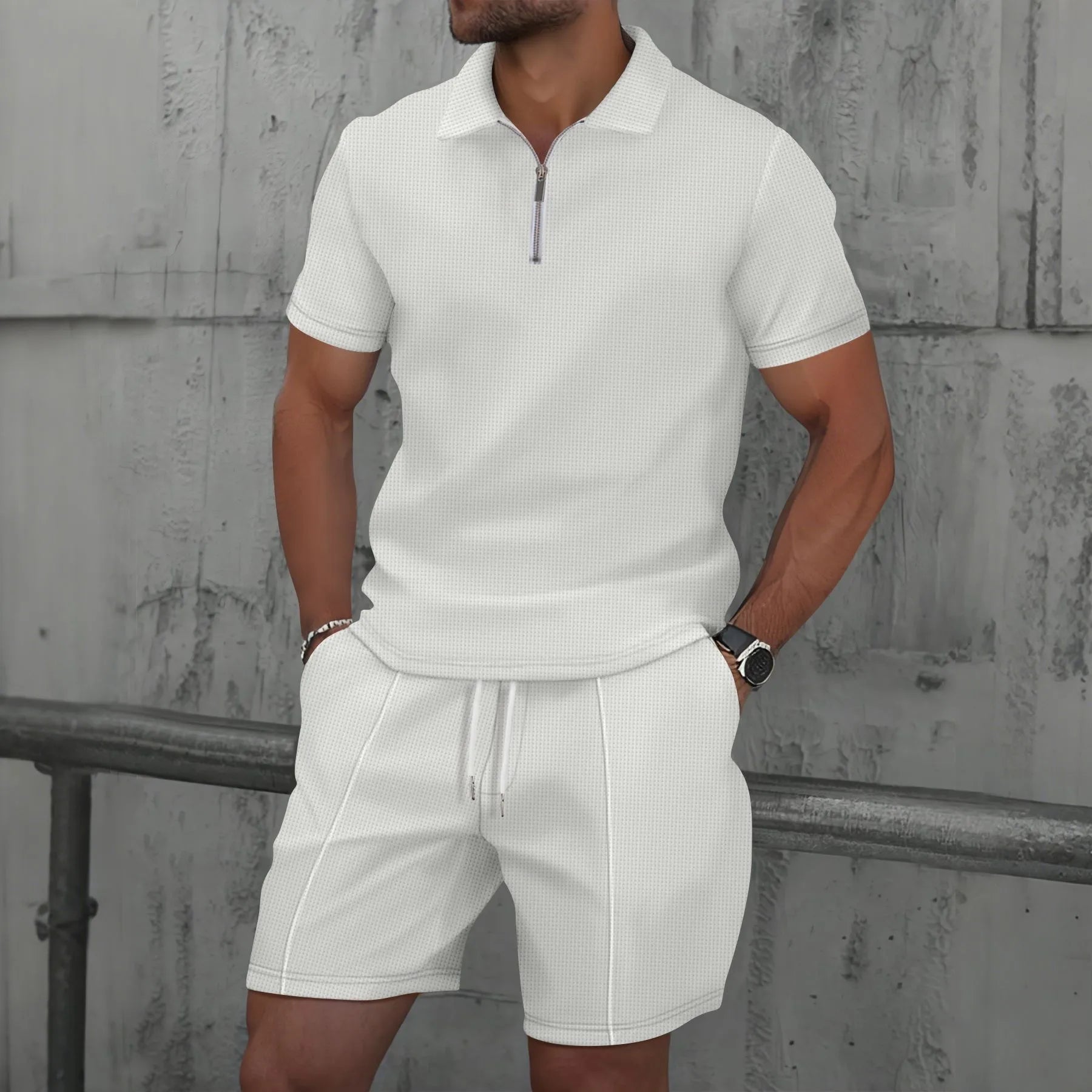 Sommer-Set mit Reißverschluss-Polo & Shorts