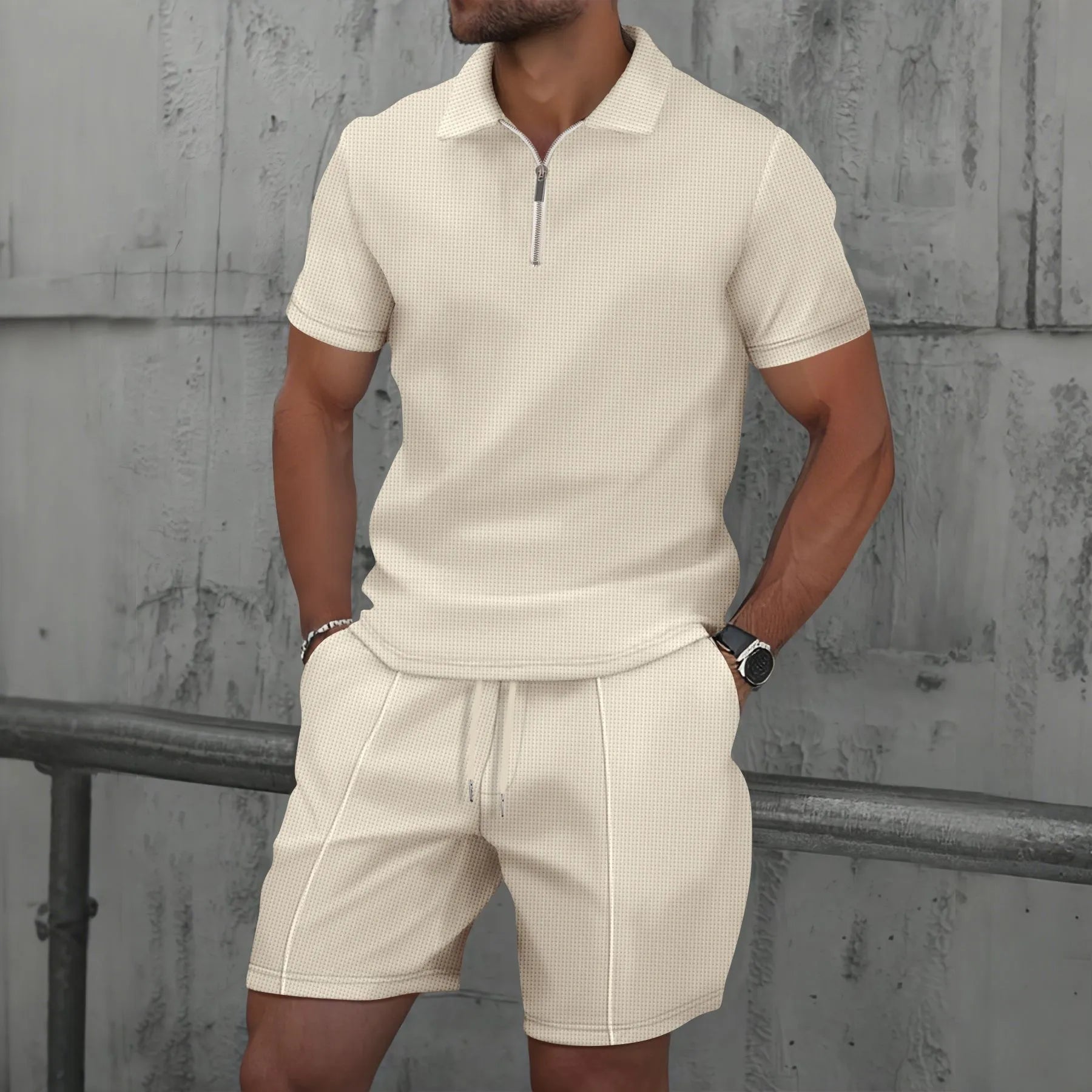 Sommer-Set mit Reißverschluss-Polo & Shorts