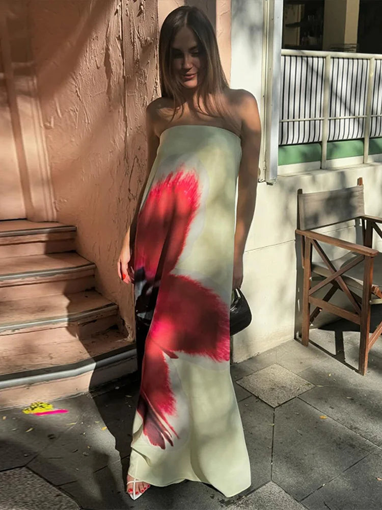 Geblümtes Maxikleid mit Gürtel
