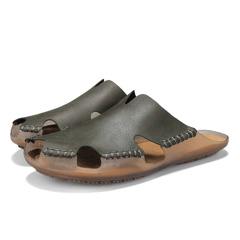 Große Herren-Ledersandalen für den Sommer