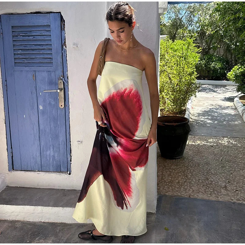 Geblümtes Maxikleid mit Gürtel