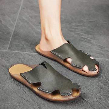 Große Herren-Ledersandalen für den Sommer