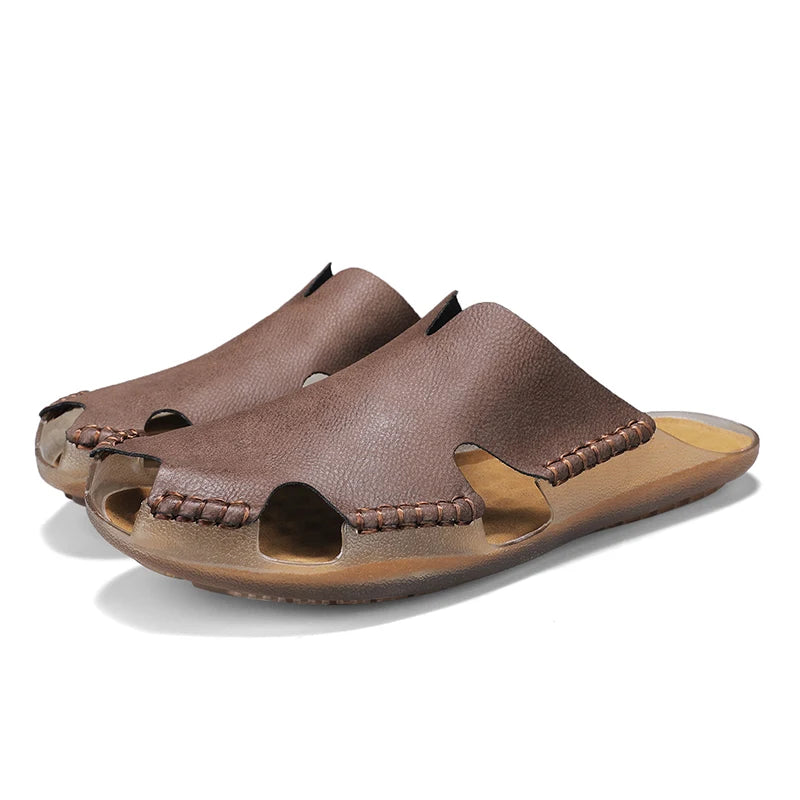 Große Herren-Ledersandalen für den Sommer