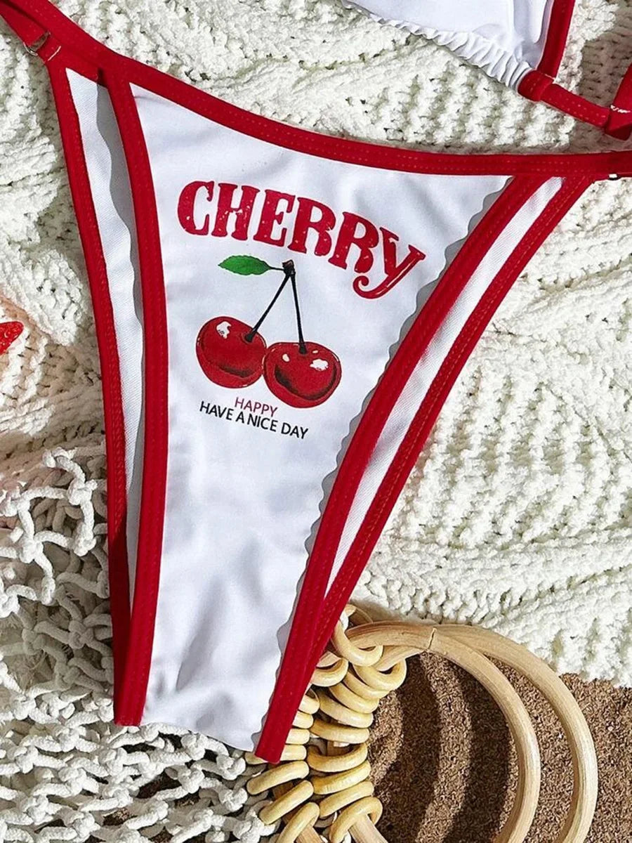 Dreiteiliges Bikini-Set