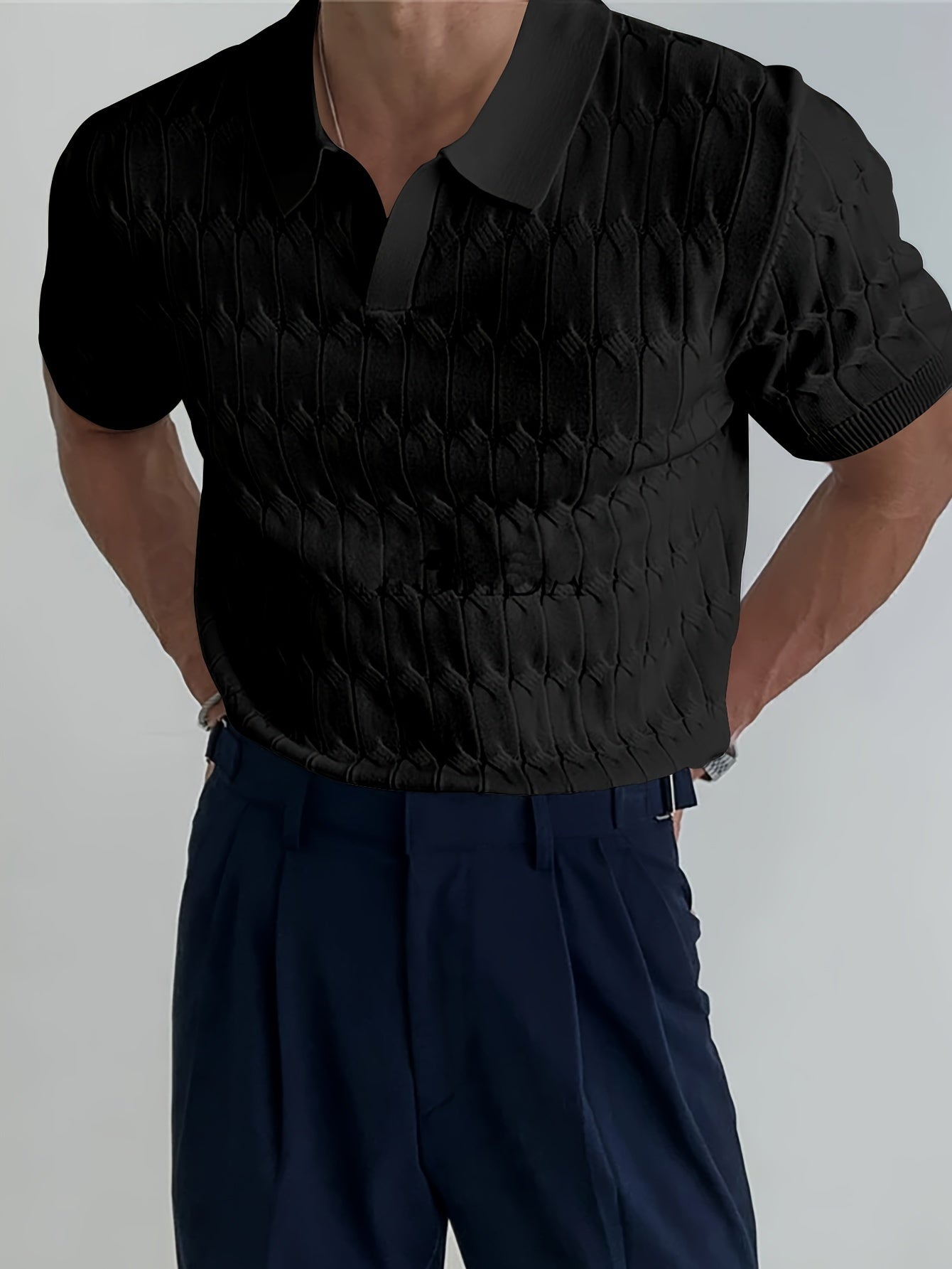 Klassischer Herrenstrick – Atmungsaktives Poloshirt mit Kragen